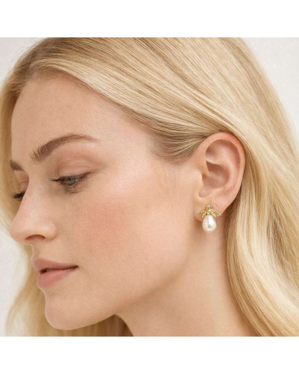 With Love Darling Metallic 'Bee The Change' Earring