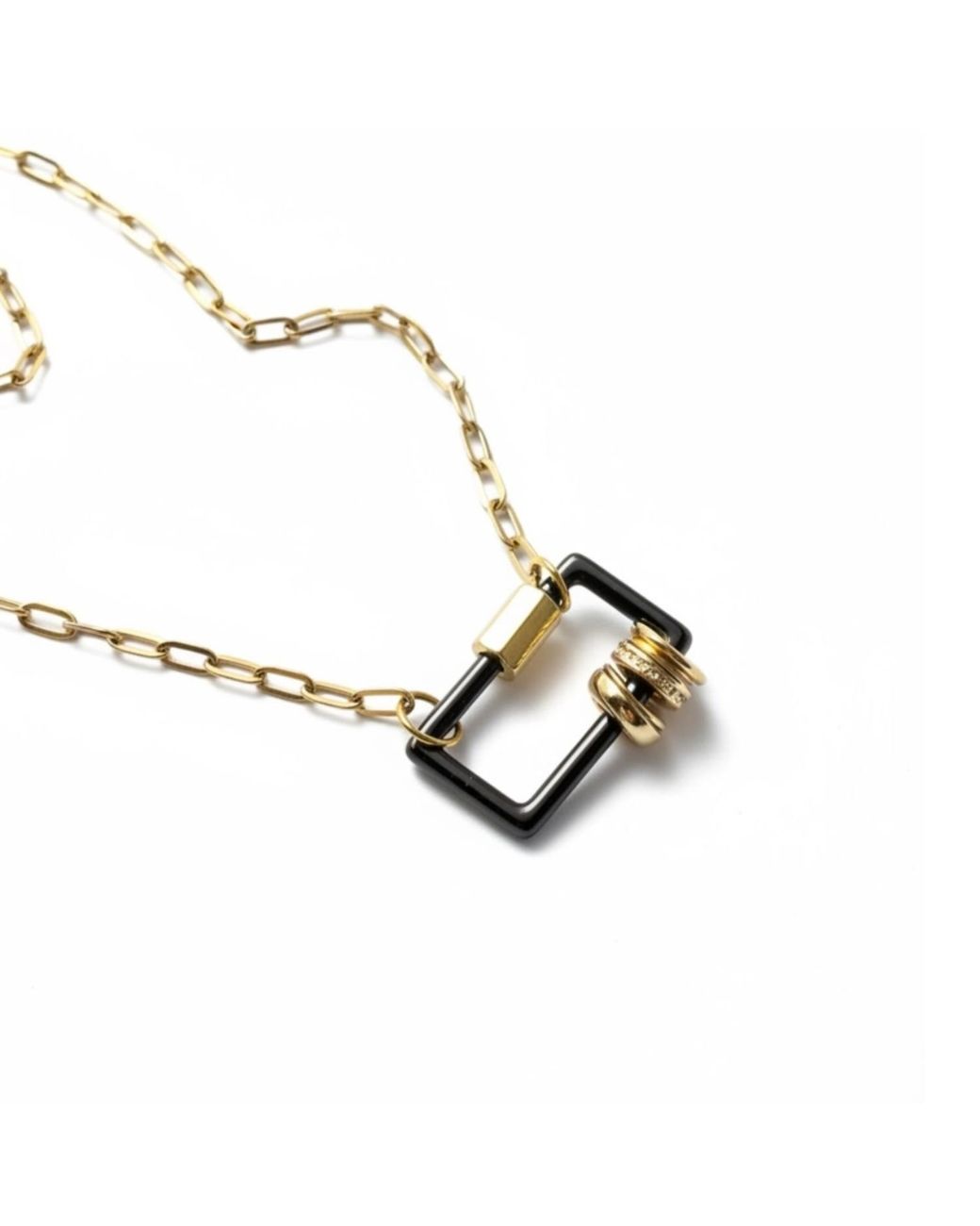 Vicky&Nico Metallic And Carabiner Necklace