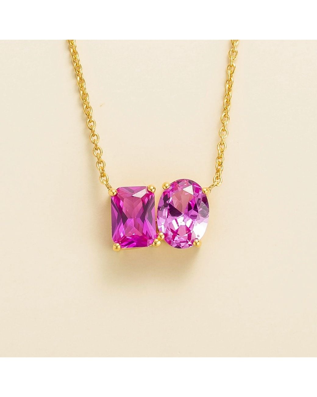 Juvetti Pink Buchon Necklace Set With Sapphire