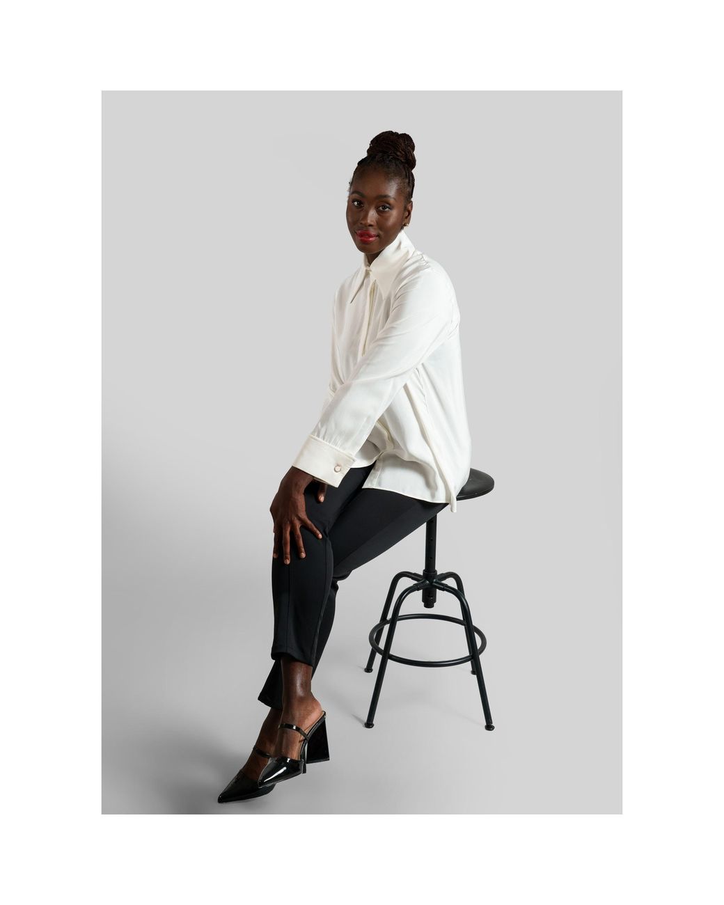 Femponiq White Ivory