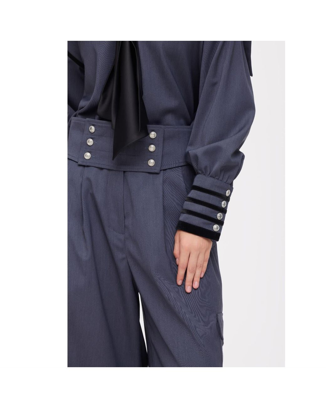 Julia Allert Blue High-Waisted Utility Bermuda Shorts –