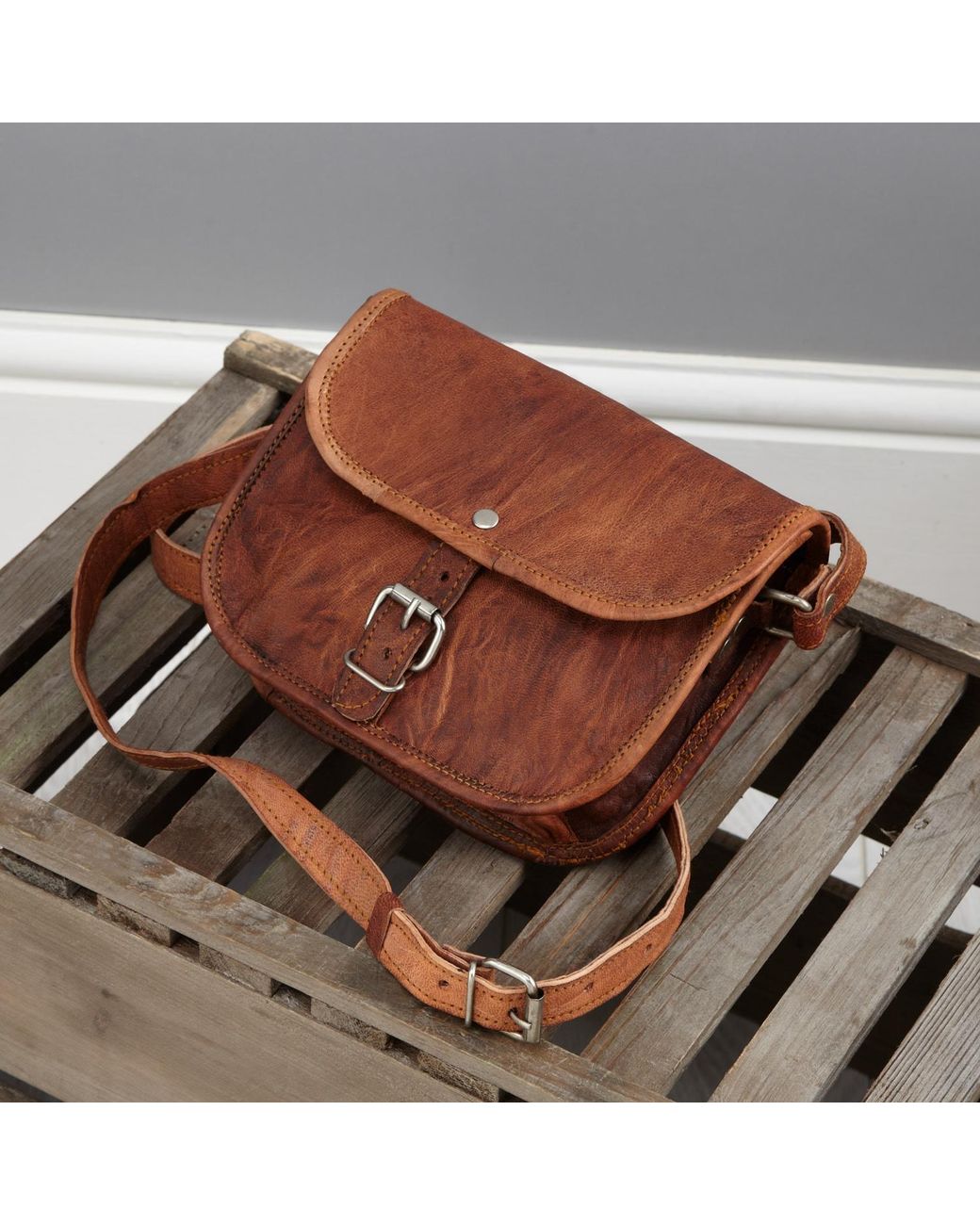 VIDA VIDA Brown Vida Vintage Mini Mini Leather Bag