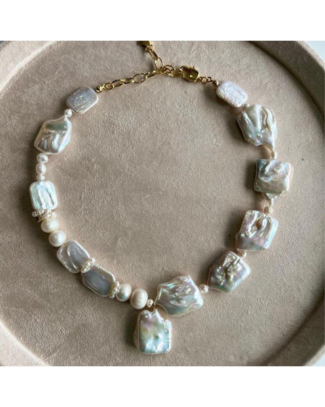 Eyeconic by Samar Ajram Metallic Pearl Muse Necklace