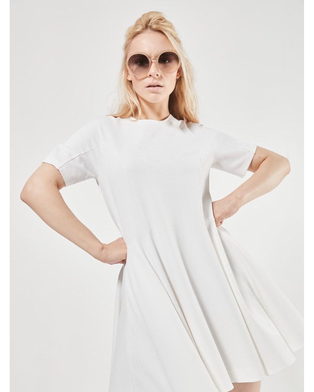 Helene Galwas White Funda