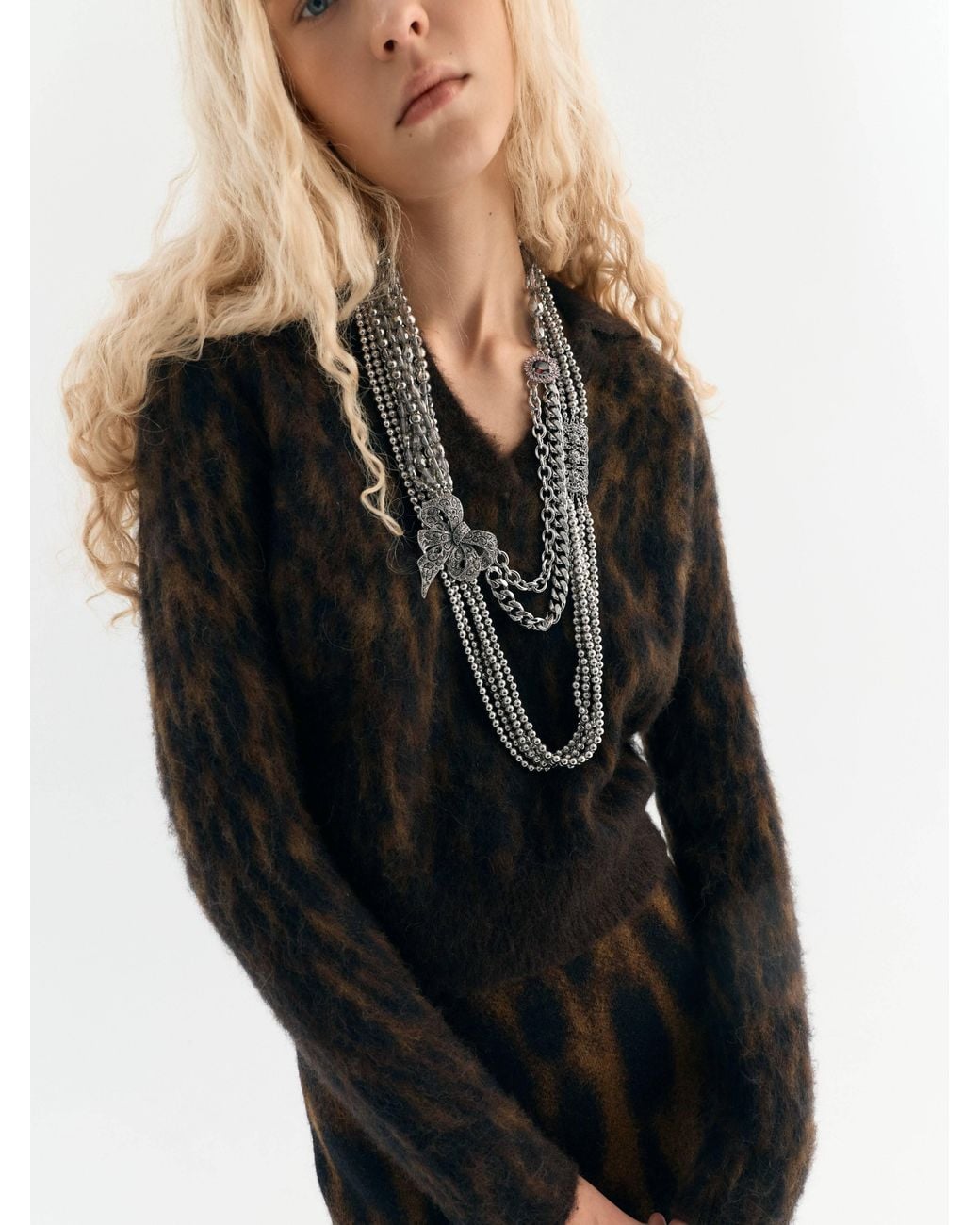 Sita Nevado White Lazo Necklace