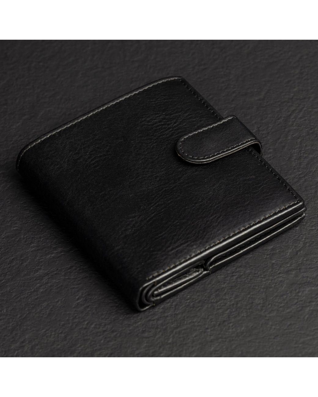 Time Resistance Black Leather Bifold Wallet With A Snap Closure for men