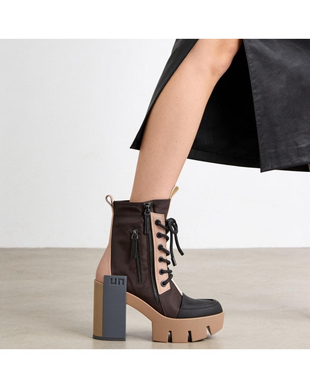 United Nude Black Neutrals Grip Cap Mid