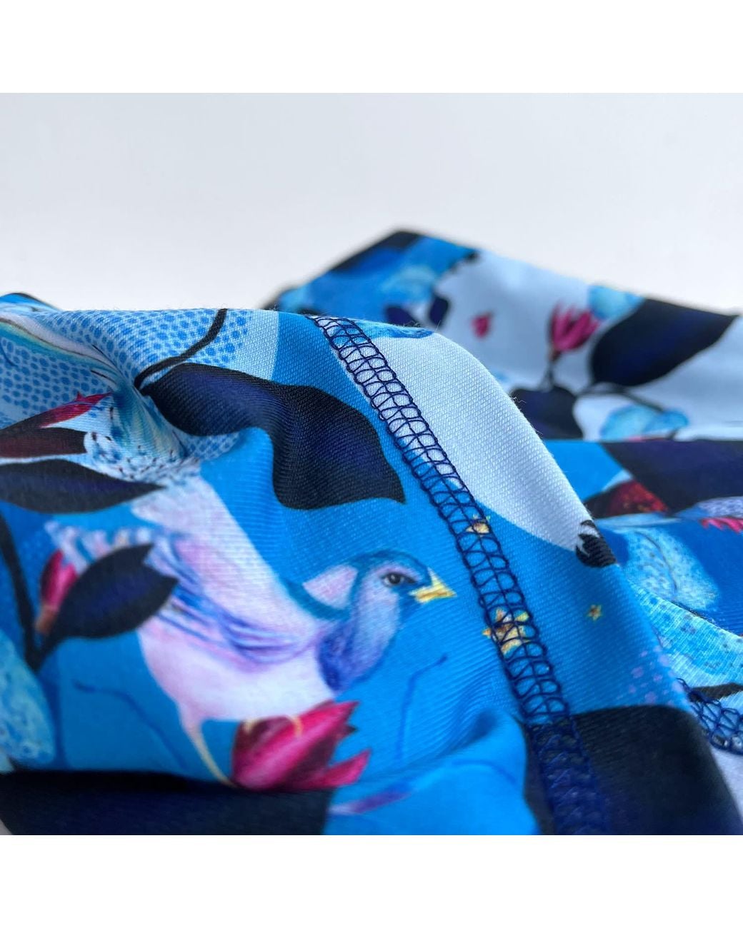VETKA Blue Neck Gaiter Secret Garden
