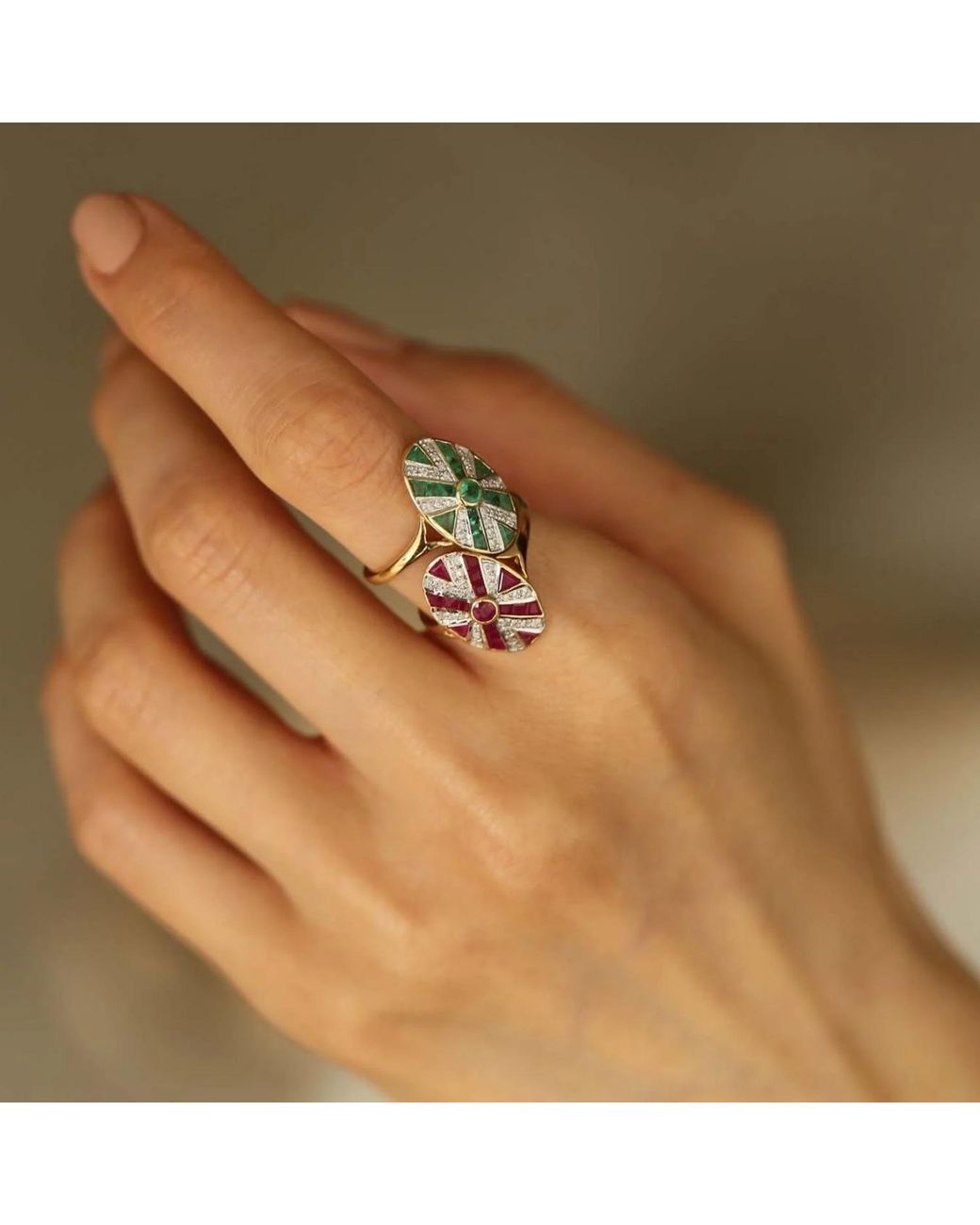 Reis Jewellery Green Crest