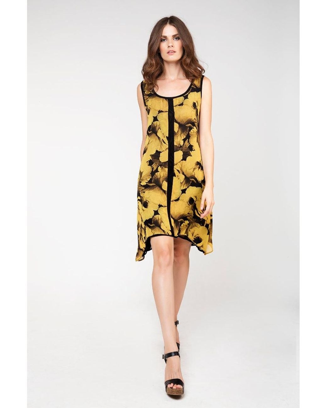Conquista Yellow Sleeveless Double Layer Dress
