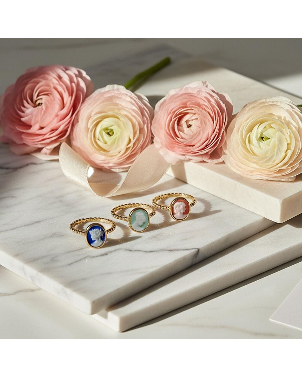 Vintouch Italy Multicolor Ginevra Mini Cameo Stacking Ring
