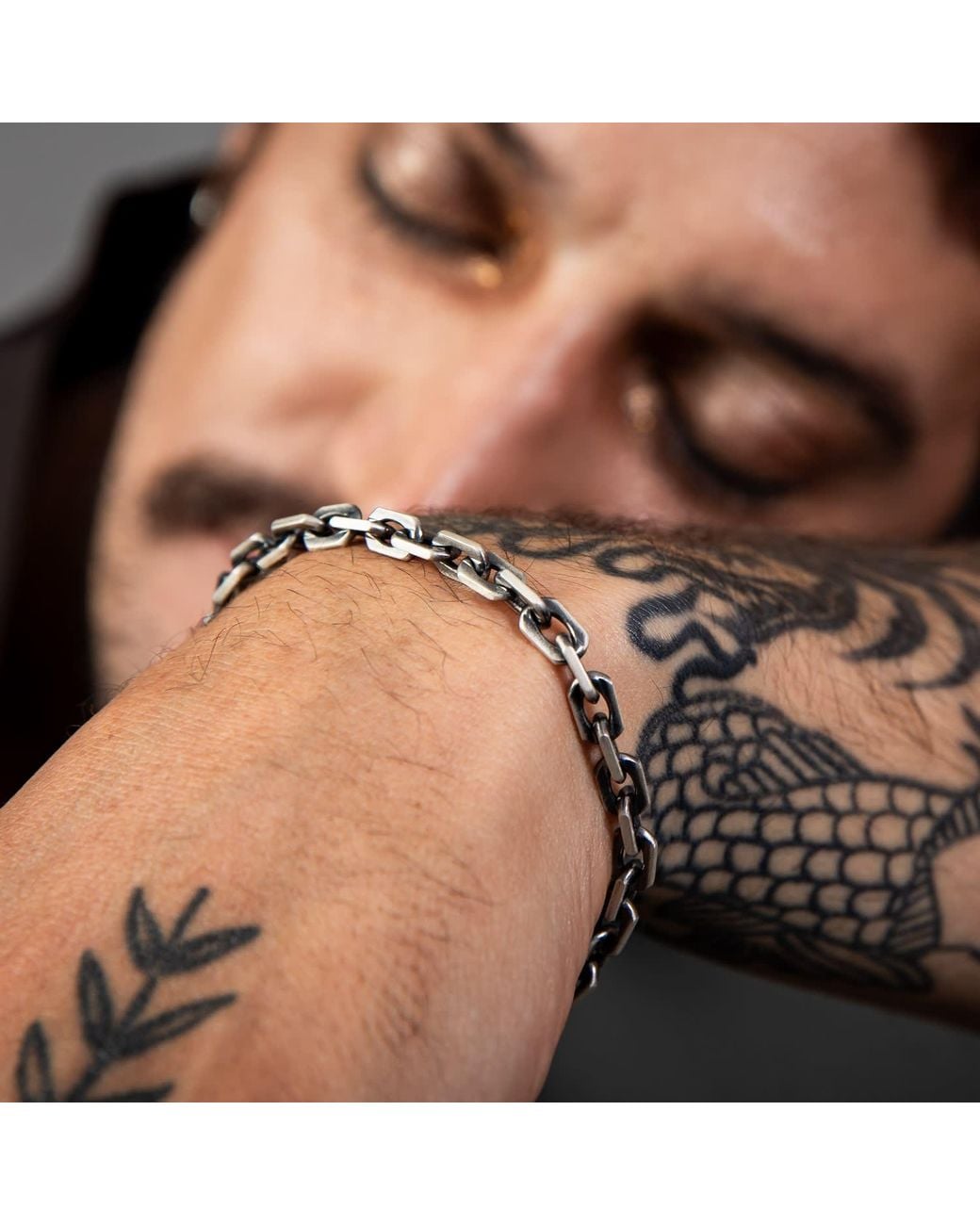 Altar™ Ornaments Co. Metallic Sentinel Bracelet Sterling Gunmetal Chain Bracelet – Altar for men