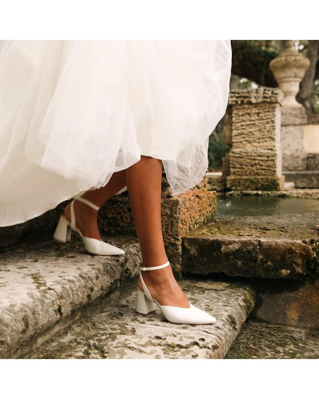 Alterre White V Mule + Marilyn Strap