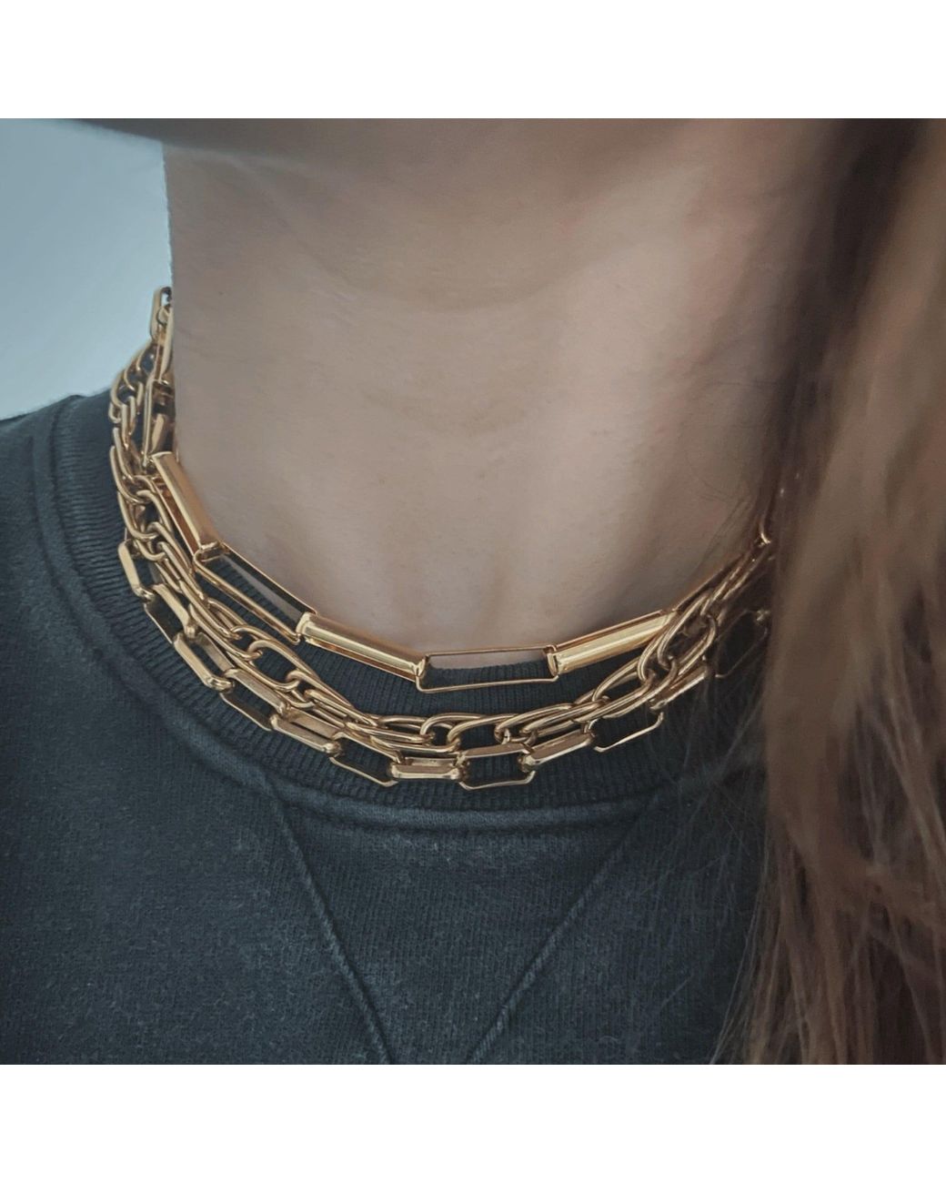 IN CAUDA VENENUM Metallic Bia Necklace