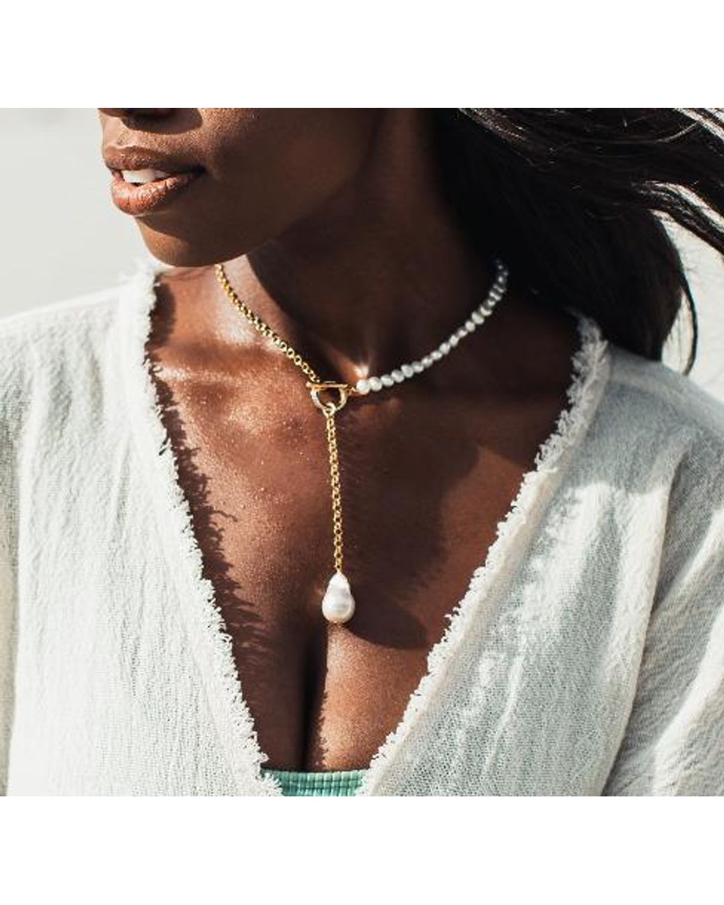 Adriana Pappas Designs White Drops Of Love Lariat