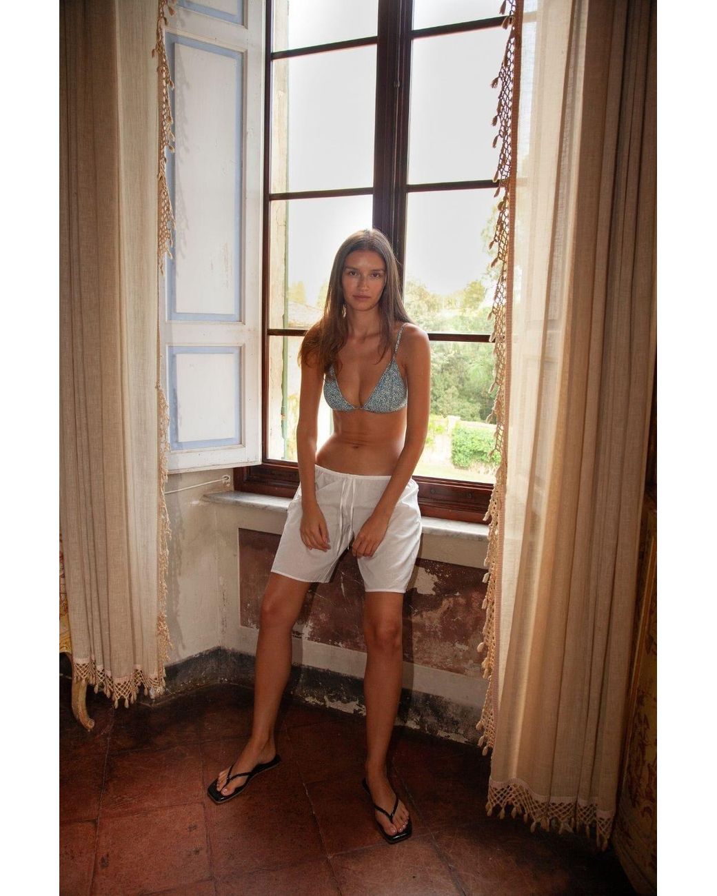 Montce White Billie Short