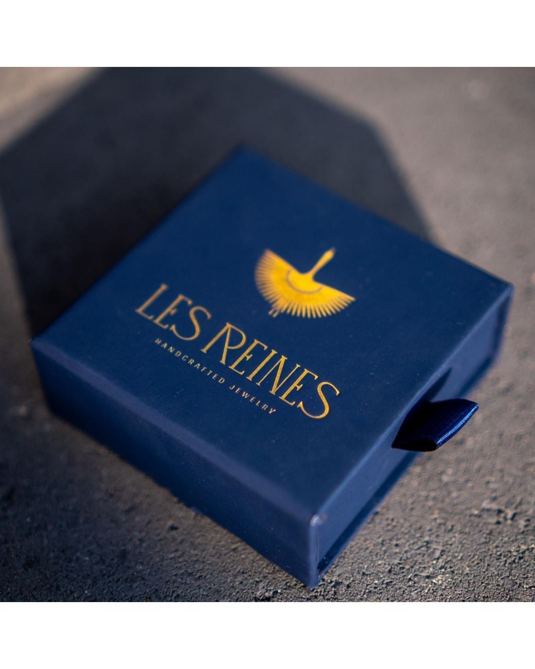 Les Reines Metallic Pure Grace