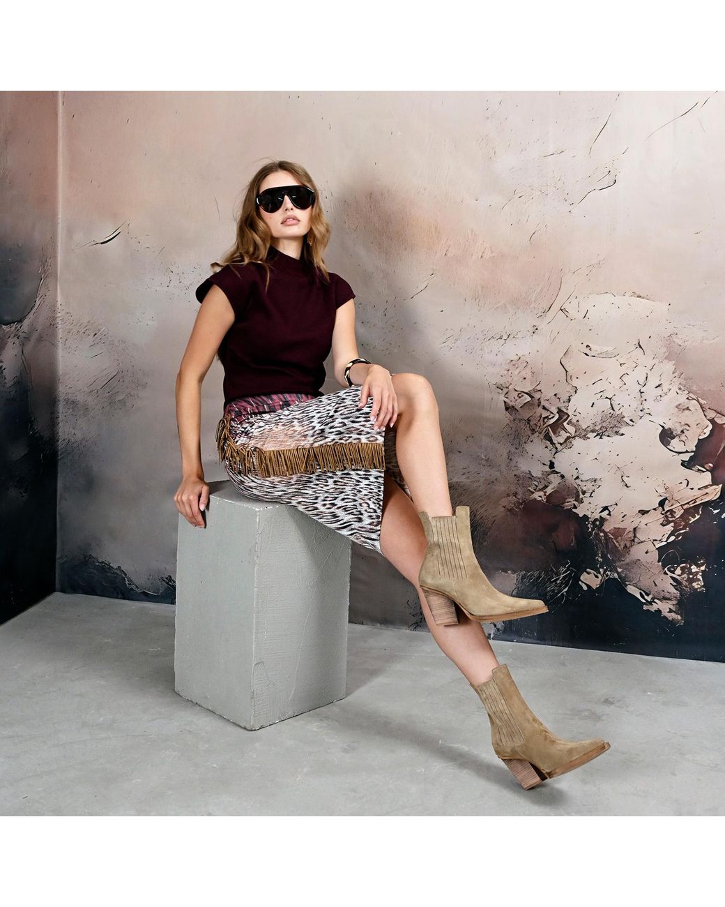Lalipop Design Purple Pencil Skirt With Animal Print And Fringe Details