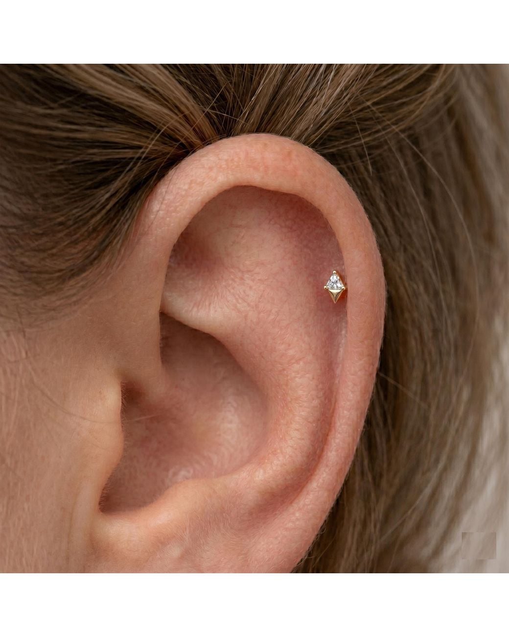 Zahav Jewelry Metallic 14K Solid 18G 8Mm Triangle Cz Internally Threaded Flat Back Stud