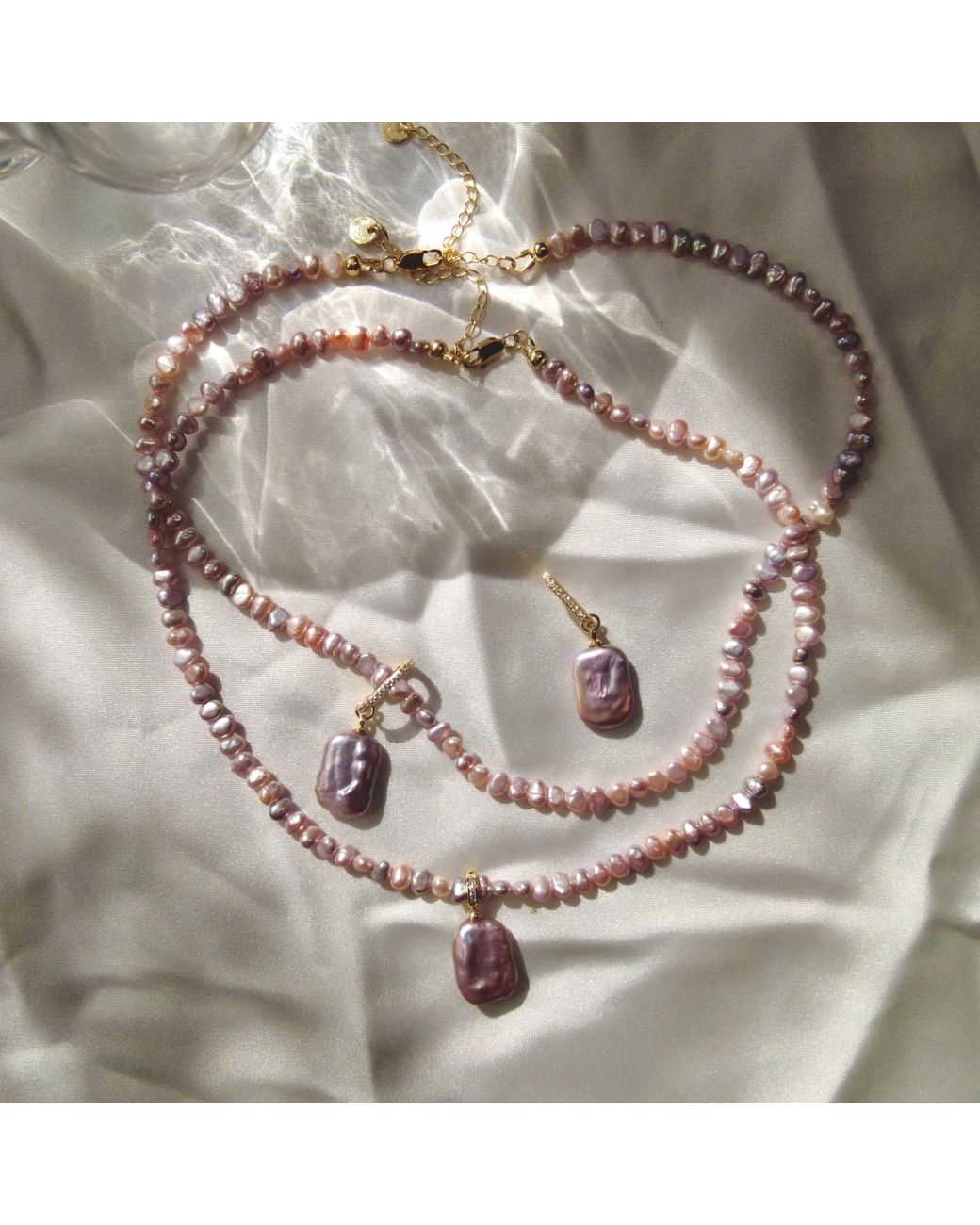 Ninemoo Metallic Rectangular Baroque Pearl Necklace