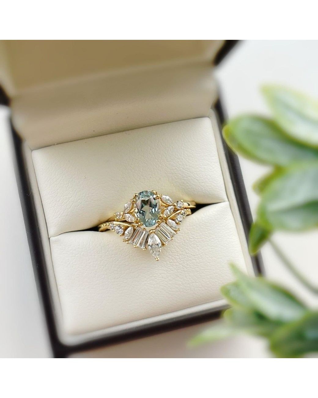 Azura Jewelry New York Metallic Stellar Aquamarine Ring Solid