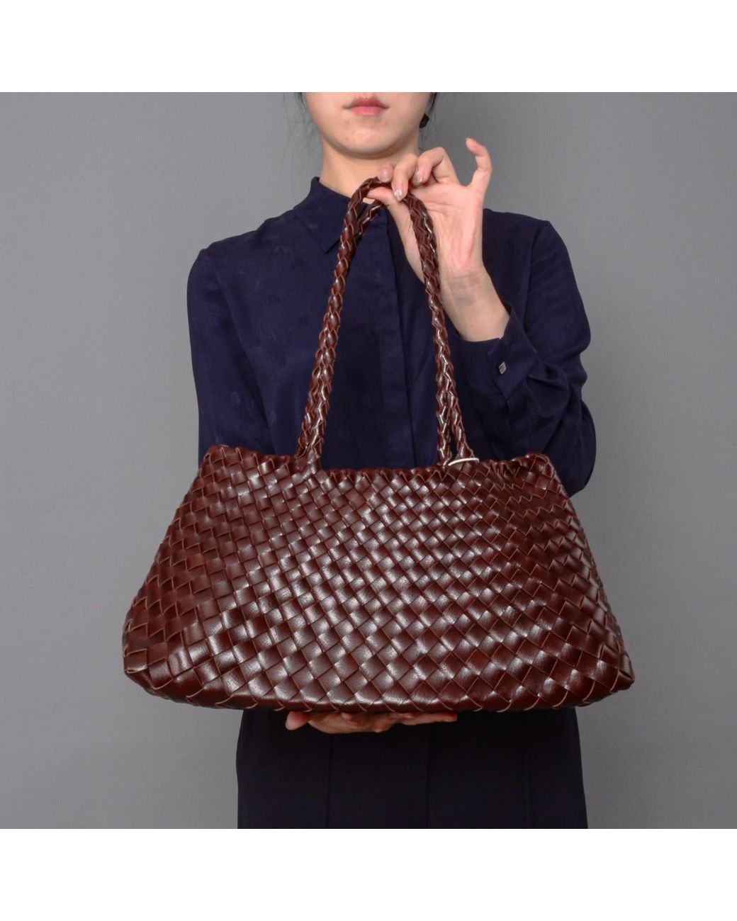Rimini Brown Hand Woven Shoulder Bag 'Donna'