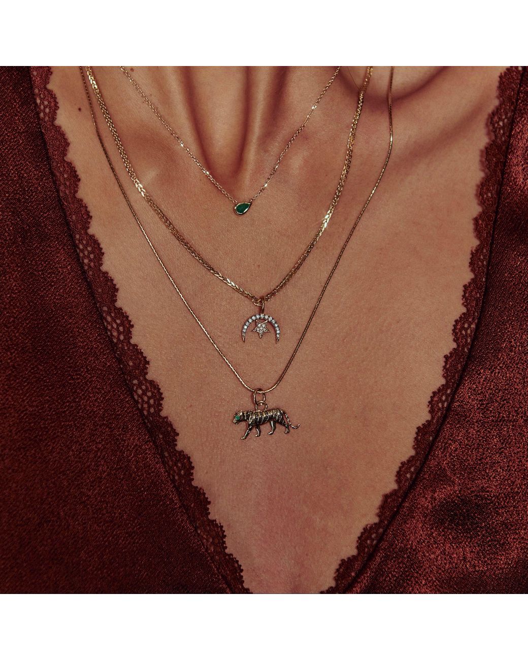 Zohreh Metallic Emerald Tiger Pendant 9K