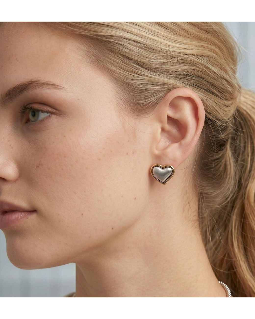 Uchi and Soto White Kokoro Mixed Metal Heart Stud Earrings