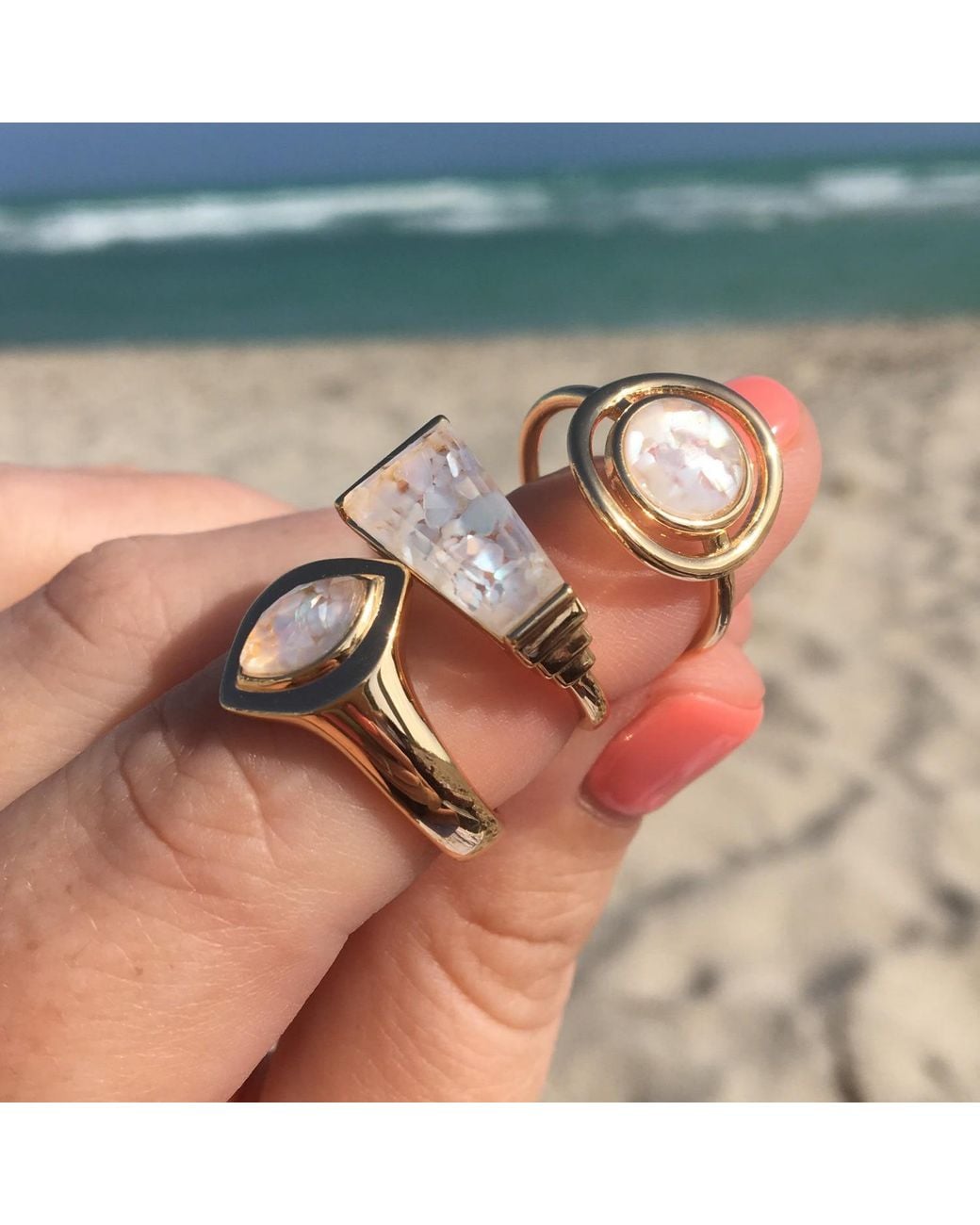 Glamrocks Jewelry Metallic Delano Ring- Mother Of Pearl