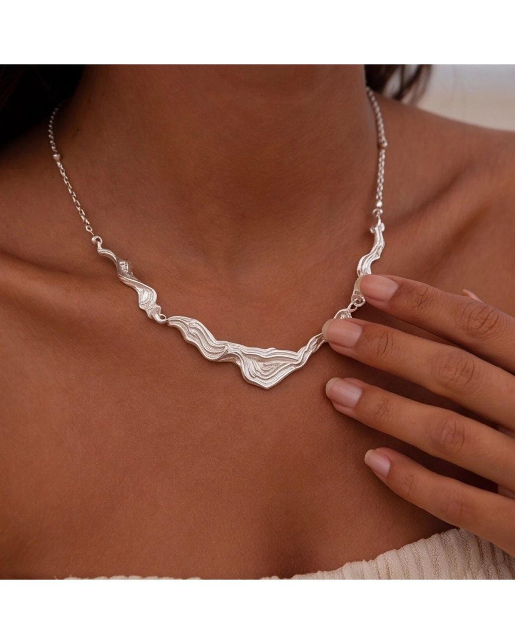 Ormiro Metallic Moontide Sterling Necklace