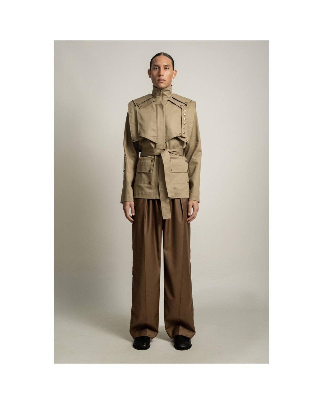 Van Brussel Natural Neutrals Vanguard Midline Trench