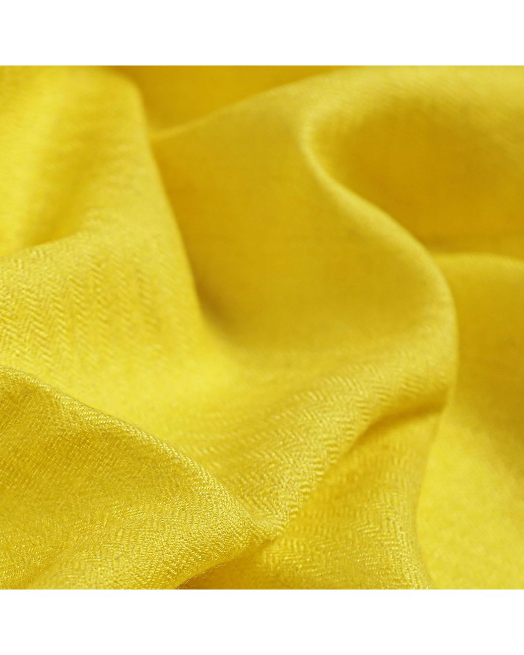 Pink Maharani Incredible Colors Lemon Stole in Yellow | Lyst UK