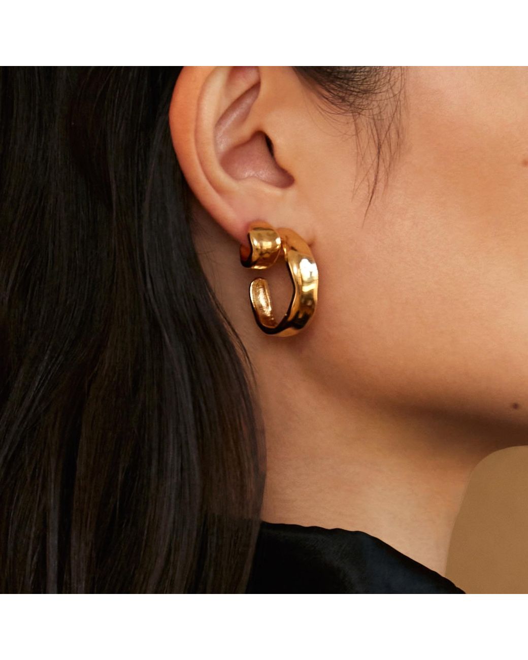 Biko Jewellery Metallic Wavi Huggies