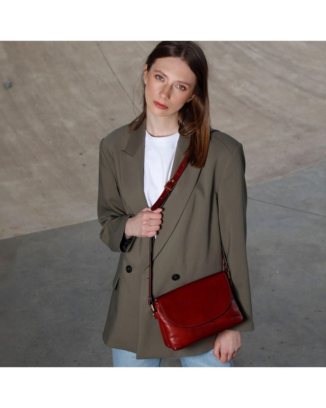 Time Resistance Red Leather Cross Body Bag For
