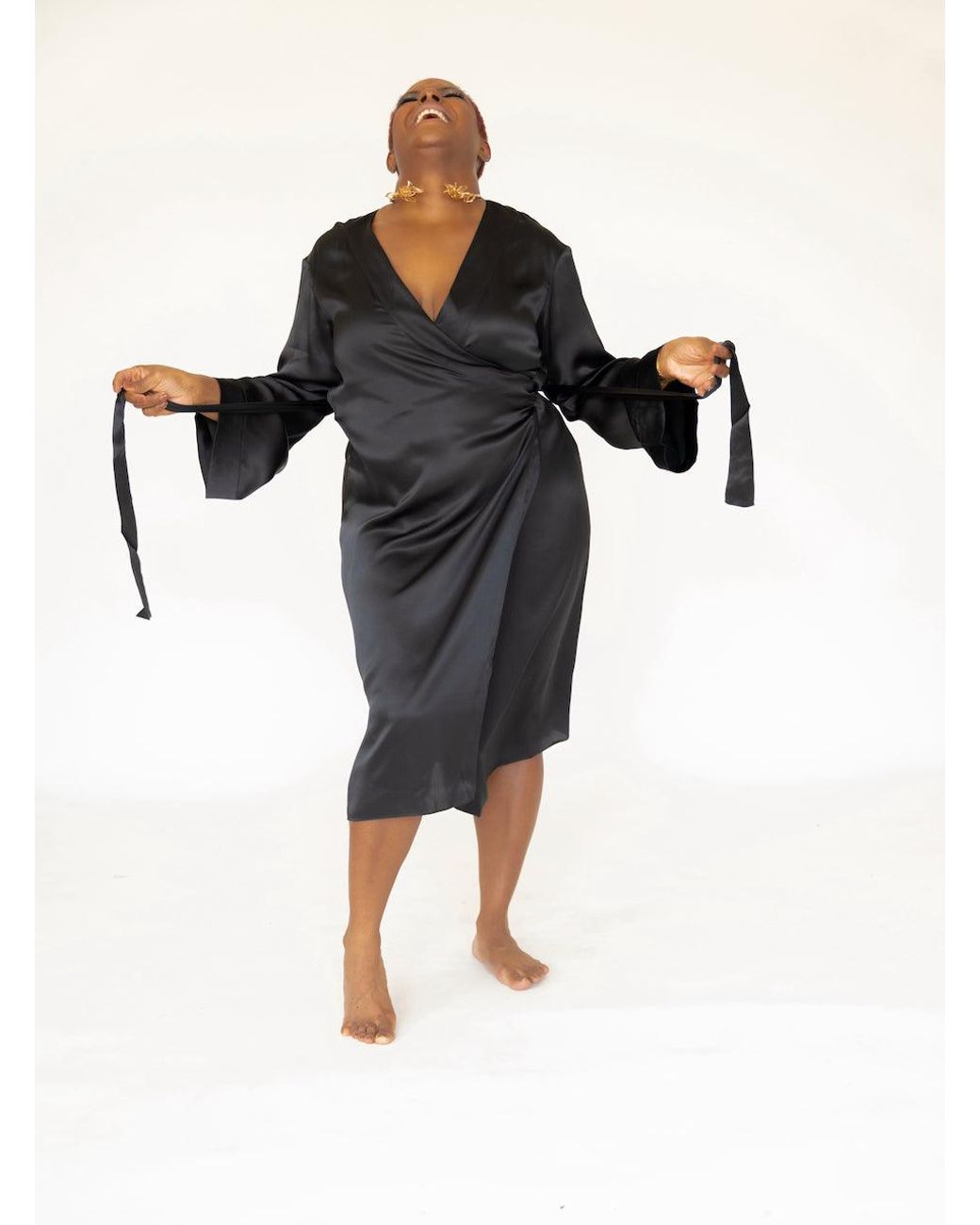 Je Mérite (I Deserve) Black Silk Wrap Robe