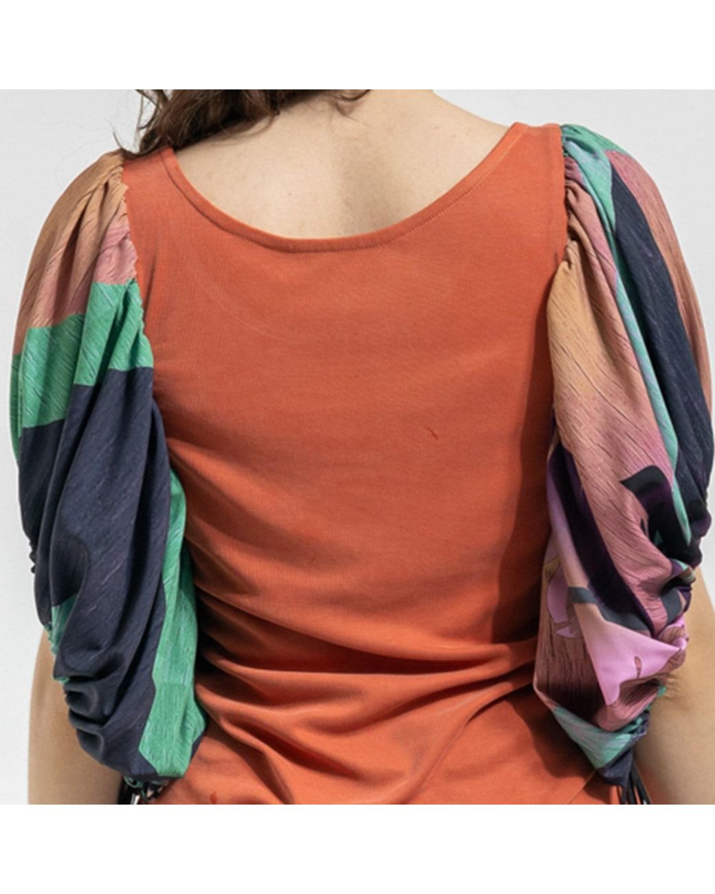ARTISTA Orange Ivy Shape Top