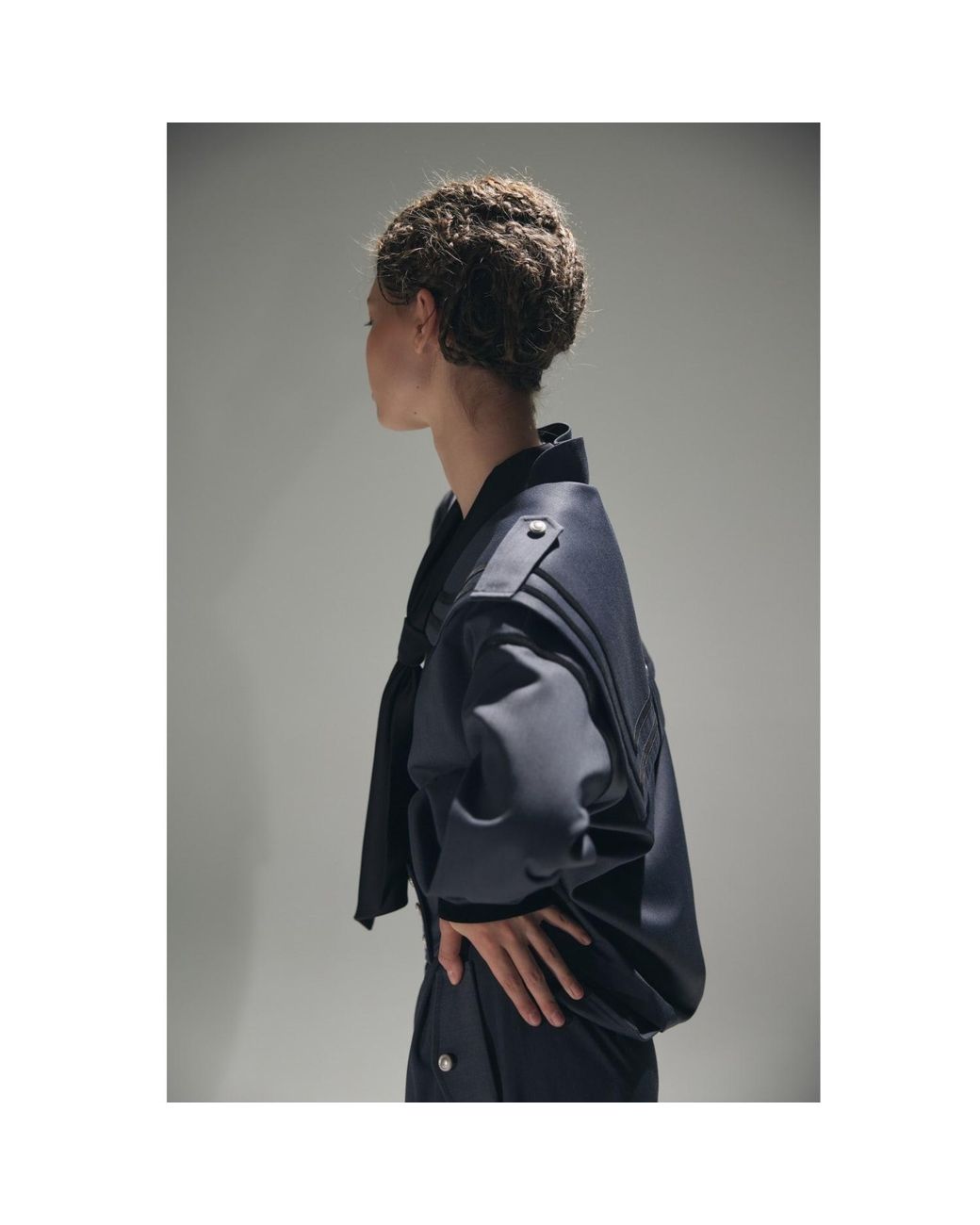 Julia Allert Blue Contrast Piping Sailor Collar Tie Front Blouse –
