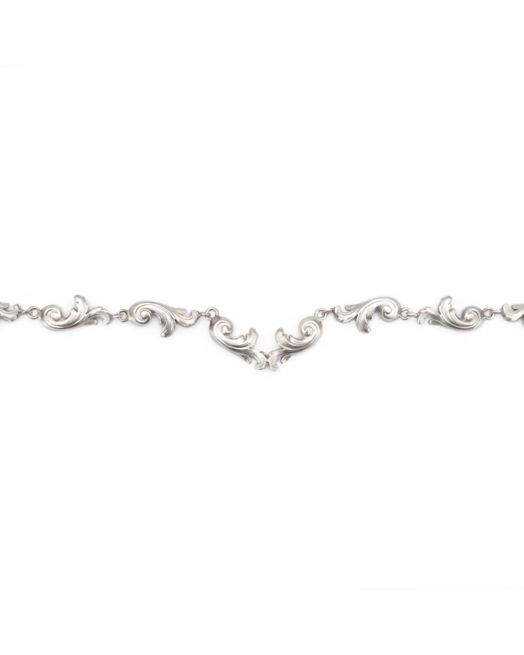 Gabriella Alicia Metallic Acanthus Vita Necklace