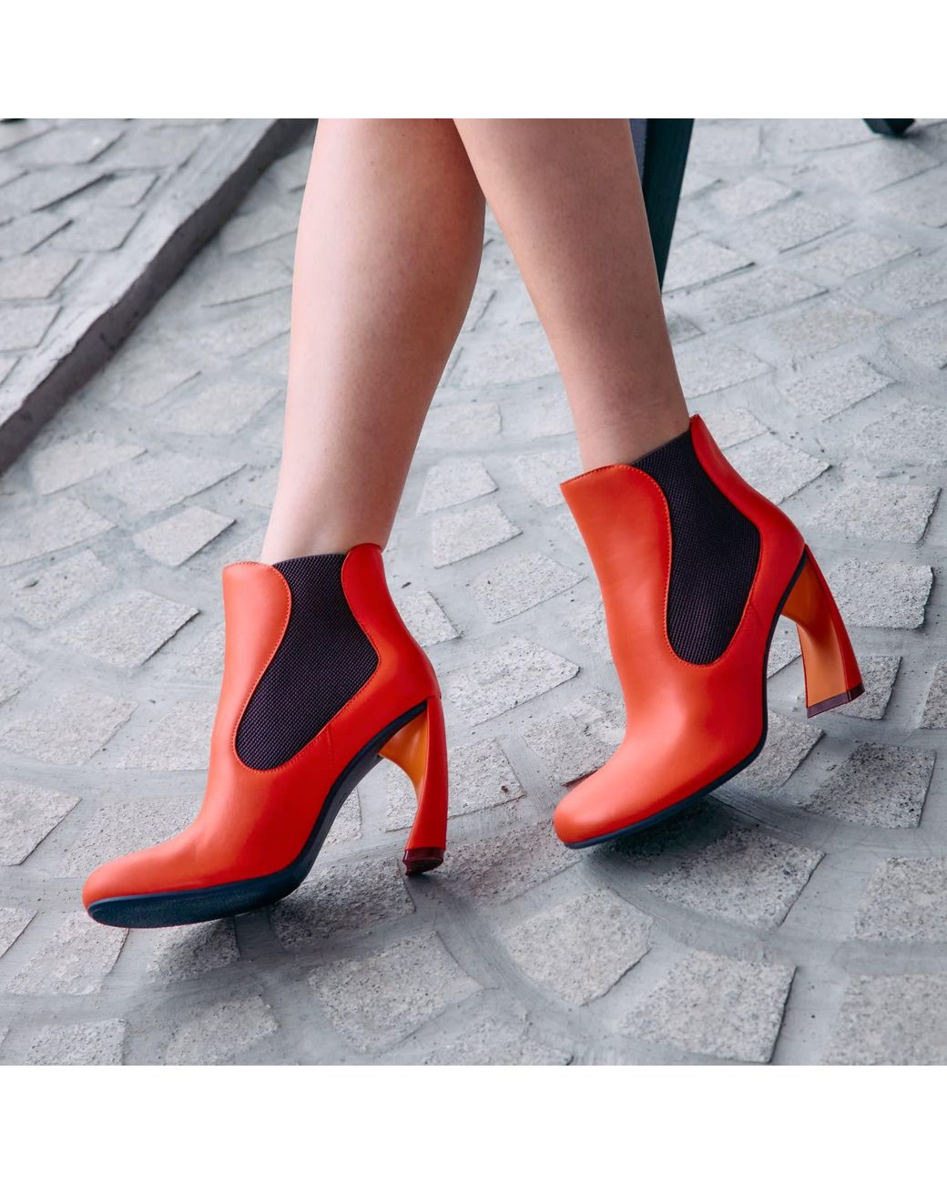 United Nude Red Zuma Flow Hi