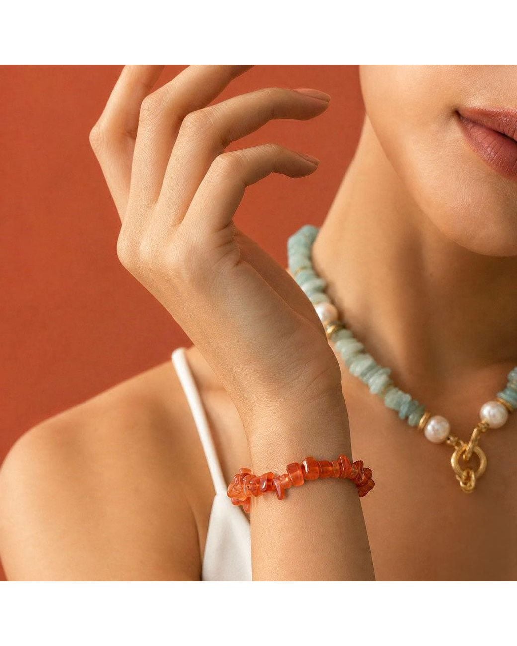 Saéa Red Carnelian Chunky Chip Stretch Bracelet