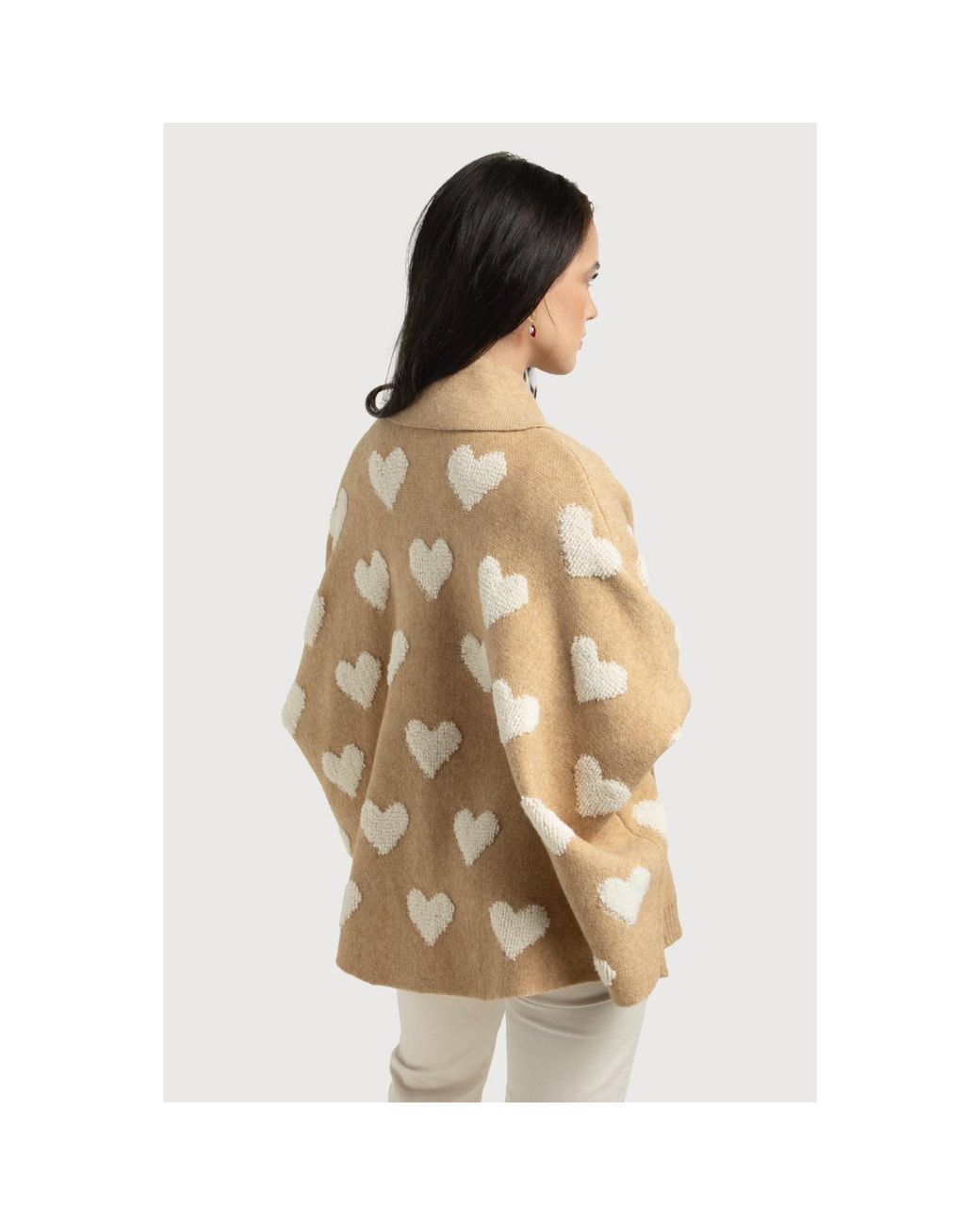 Saachi Natural Heart Ribbed Knit Cardigan