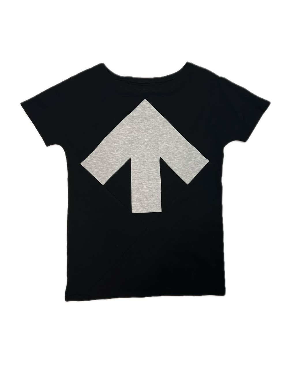 Reet Aus Black T-Shirt For Arrow