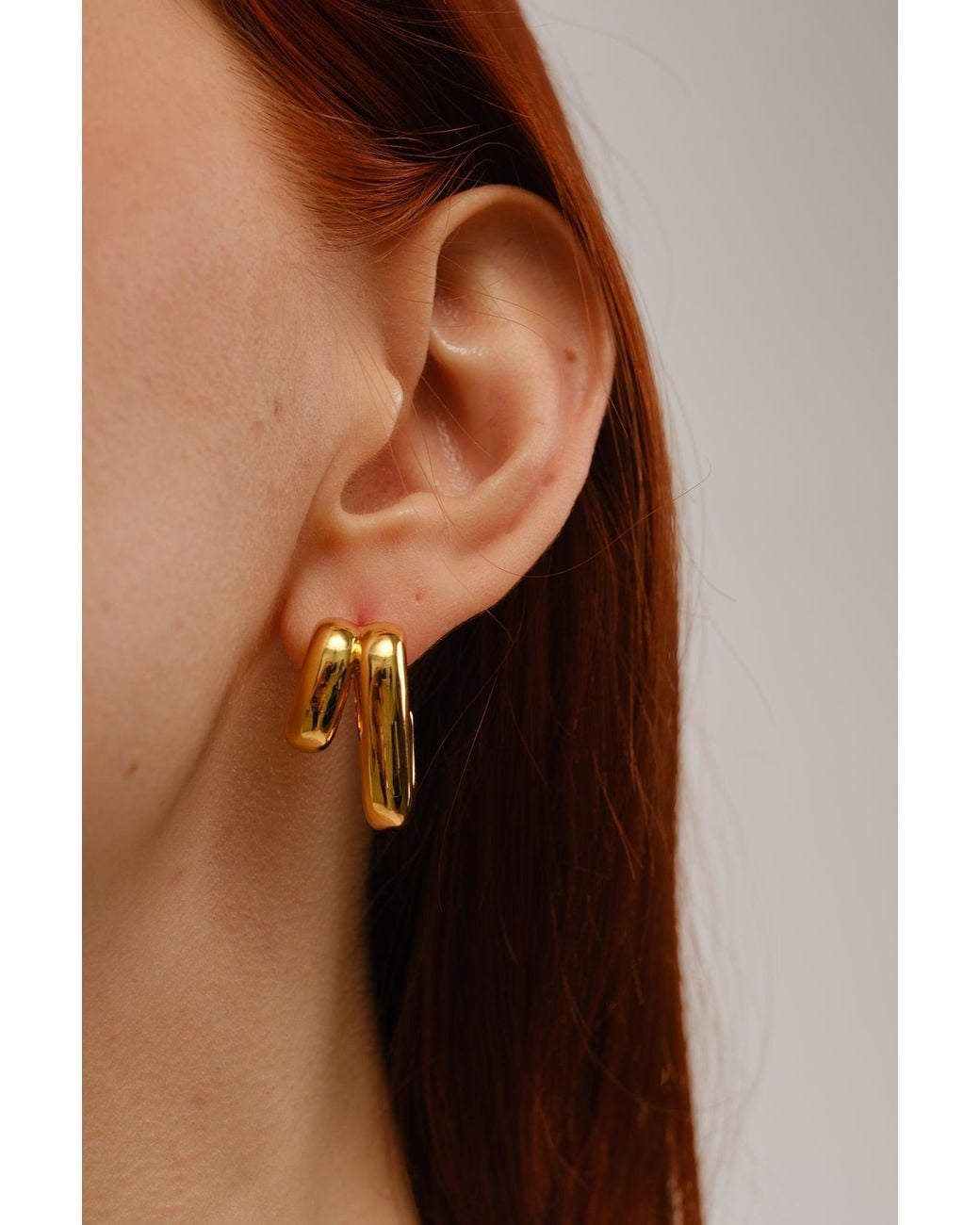 Zynnia Collective Metallic Illusion Hoops