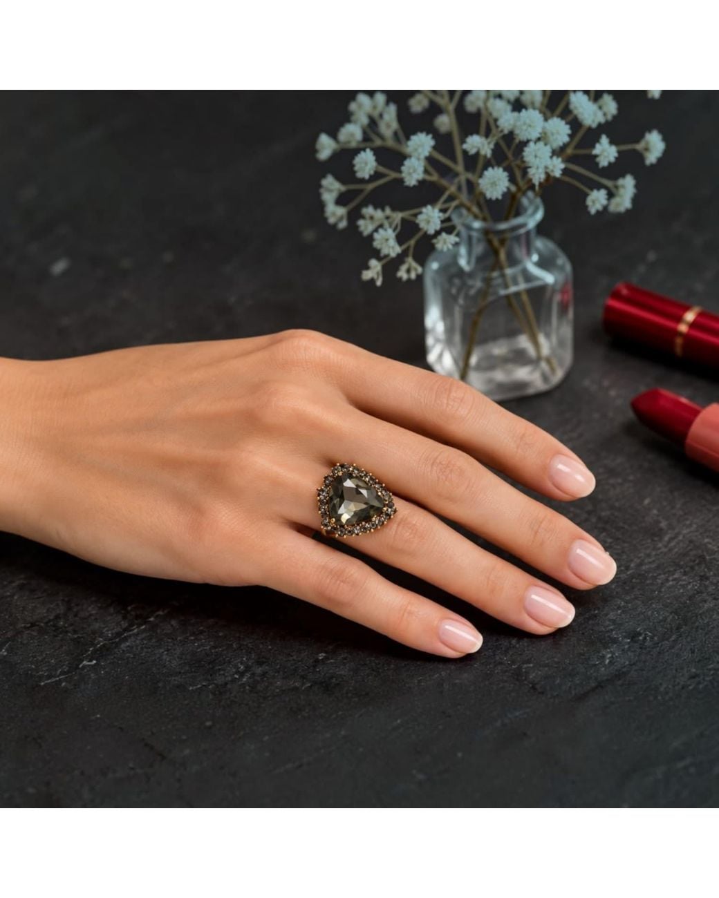 Vstyle Metallic Amore Smokey Heart Swarovski Crystal Ring