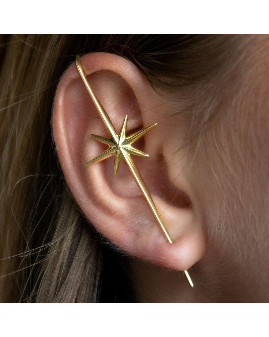 Scream Pretty Metallic Plated Star Ear Crawler