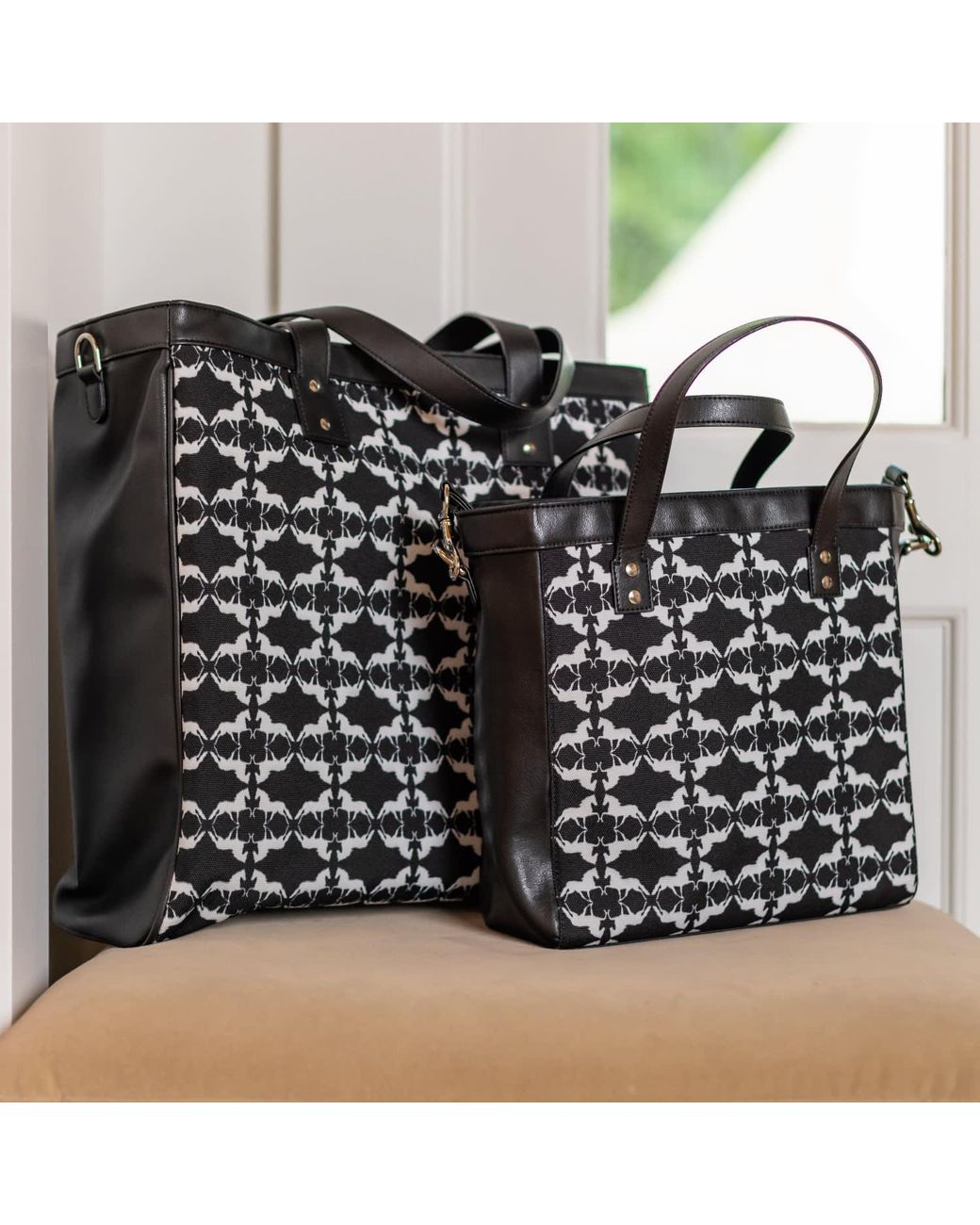 FORZA CAVALLO Black Mirror Horse Tote Small