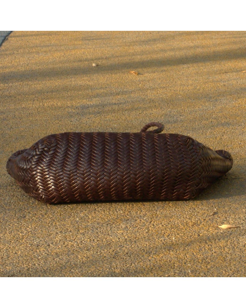 Rimini Brown Hand Woven Leather Handbag 'Vittoria'