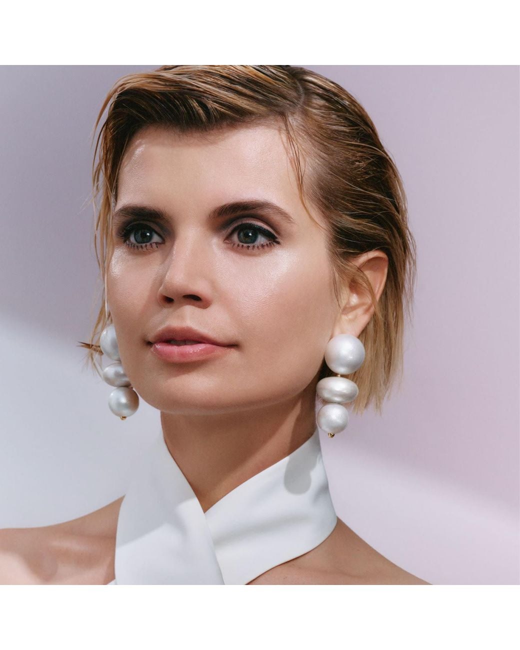Saule Label White Nola Earrings