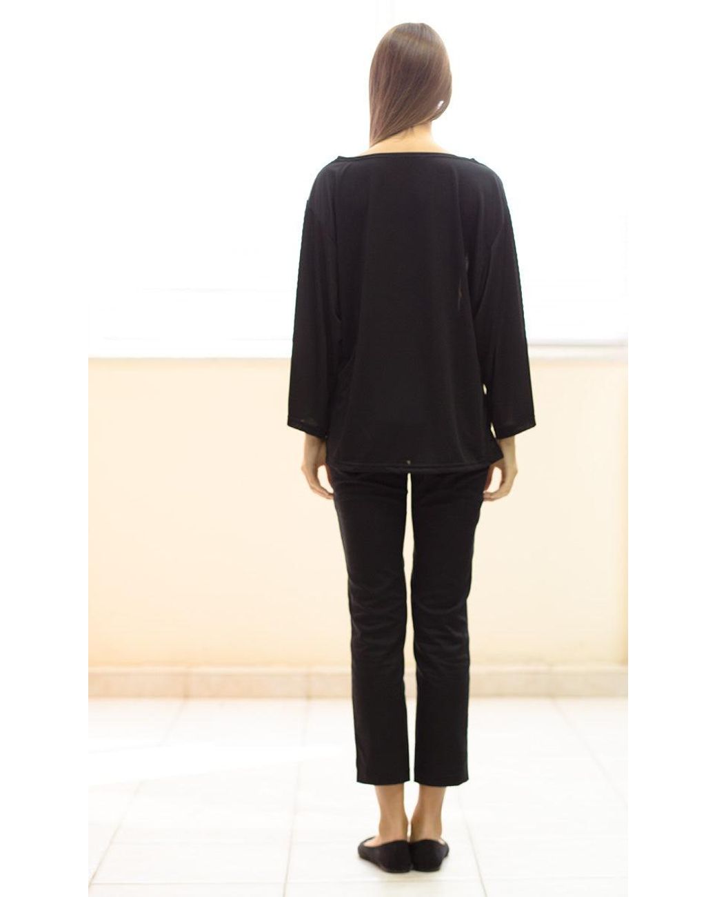 Conquista Red Sheer Back Wide Sleeve Top