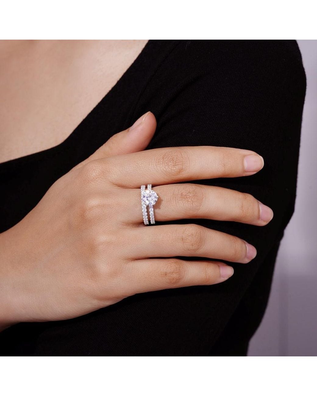 Diamonbliss White 3 Carats Round Cut Thin Band Wedding Set